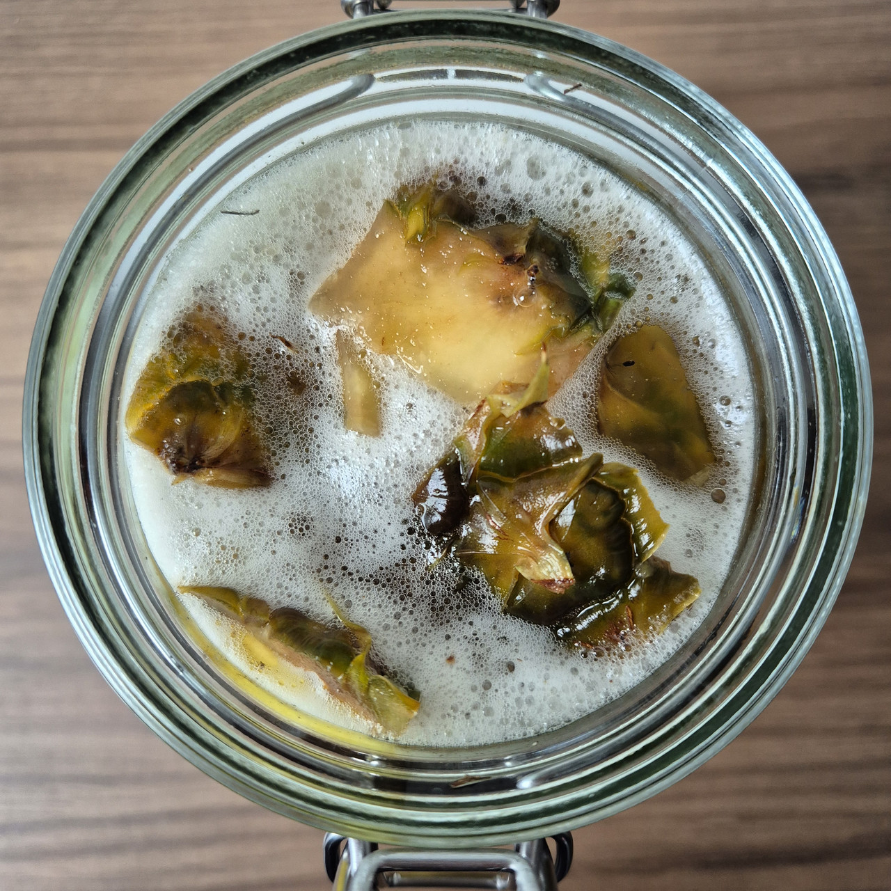 Tepache prêt à être mis en bouteille